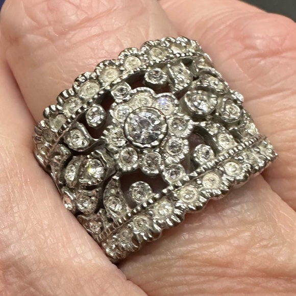 Aldo Rhinestone Ring - Picture 1 of 6